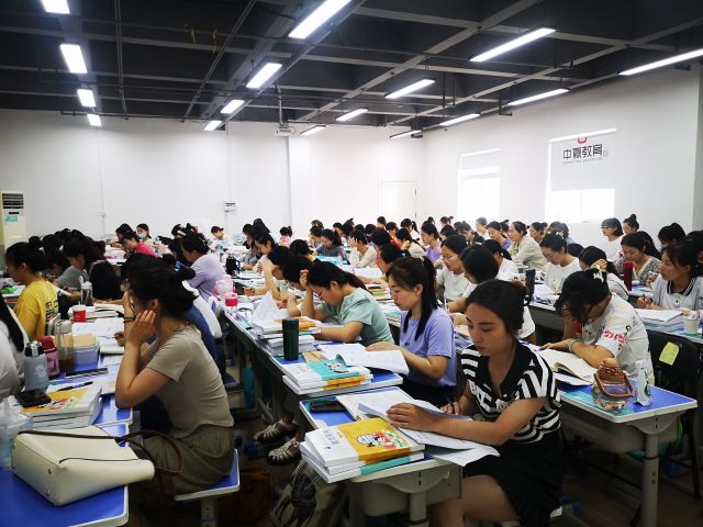 课程中